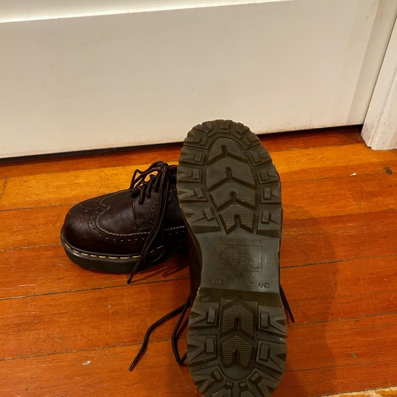 Doc Martens Vintage Made in England Platform Oxfords - Picture 5 of 9